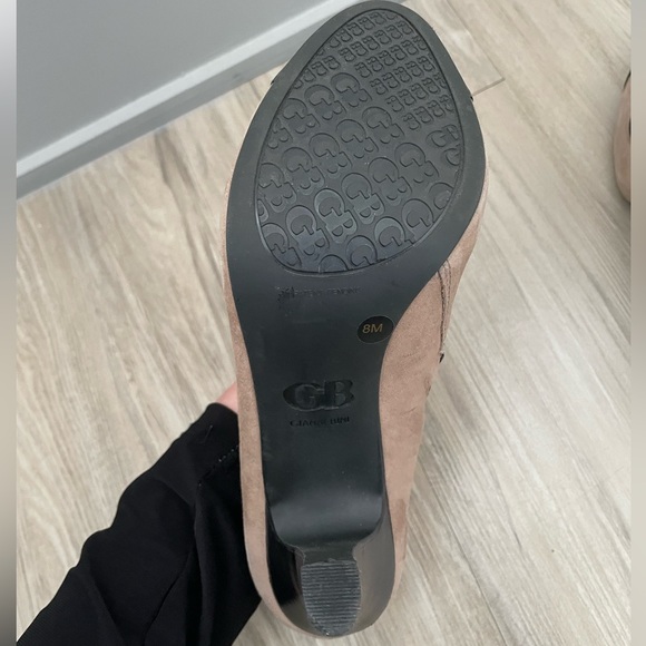 Gianni Bini Suede and leather Booties - Picture 2 of 7